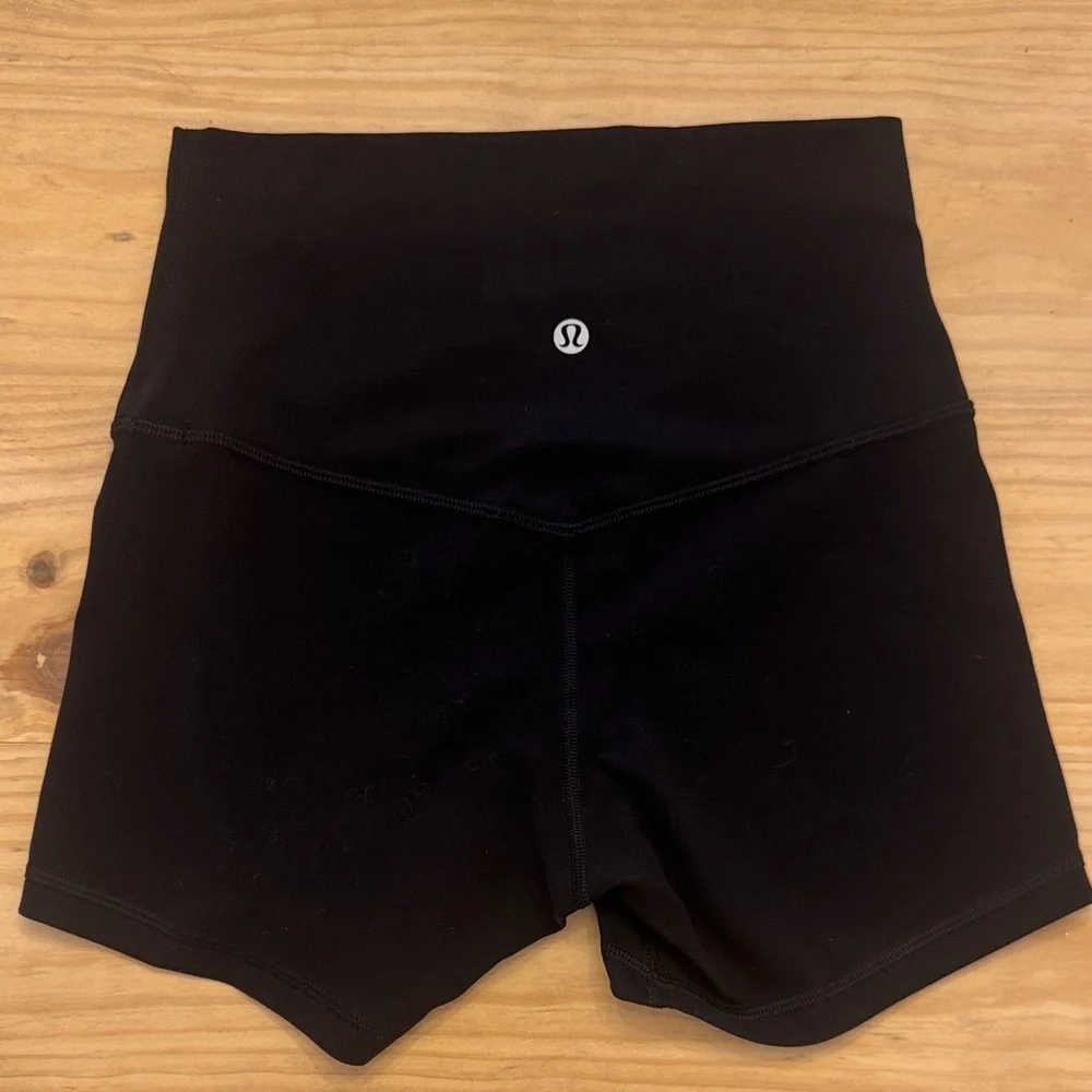 Lululemon Align Shorts - Black Women's High-Waisted Short- Size 4 - Picture 2 of 3